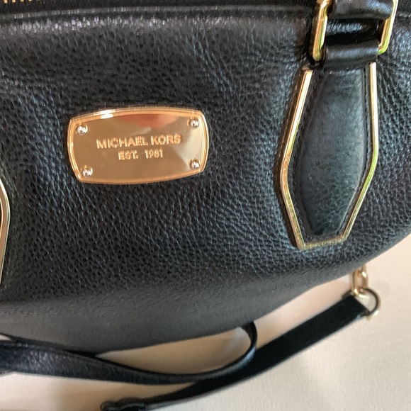 Michael Kors handbag - Picture 2 of 8